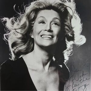 SYLVIA MILES Signed Photo / NEW YORK ACTRESS / “Midnight Cowboy” & “Wall Street”